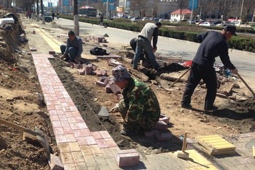 普通便道砖铺设方法-人行道铺砖市场价格