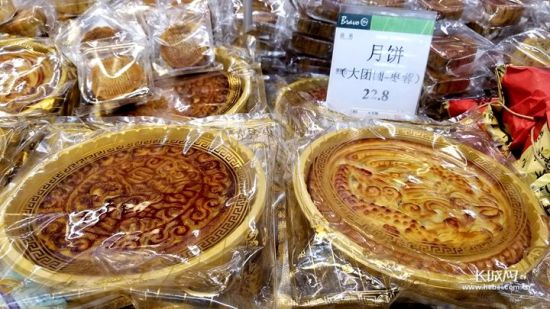 中秋佳节前夕 石家庄市月饼市场逐渐升温
