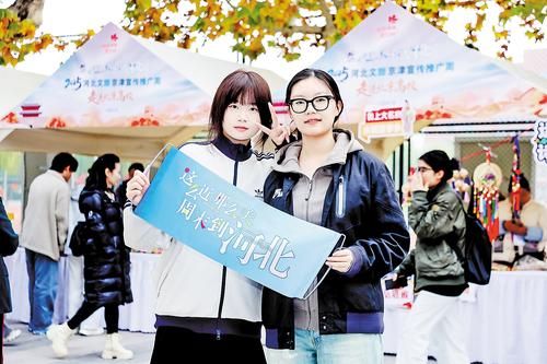 1030գڱڶѧԺѧںӱɫмǰ ͼƬɺӱʡĻṩ