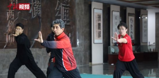 【精彩视频 点击观看】 【精彩视频 点击观看】