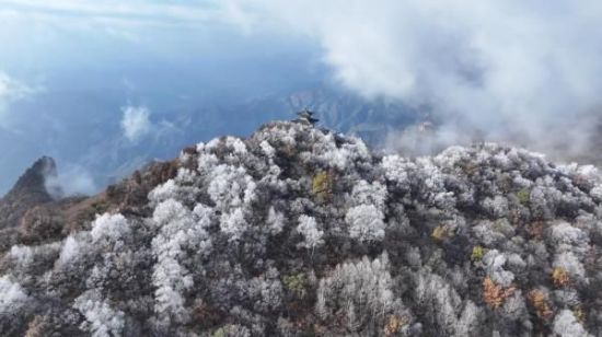 ��ʯɽ�羰��