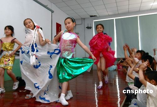 环保时装秀 教学计划 2012年毕业的果实3班 安