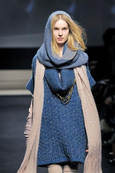 粗<em>针毛衣</em>一件就知足