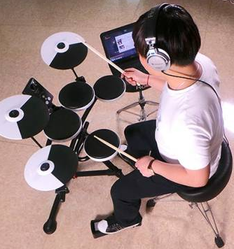 Roland电子鼓怎样助孩子全面发展