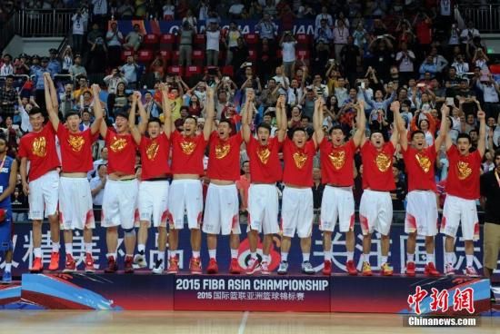中国男篮夺得亚锦赛冠军 时隔四年重回亚洲之