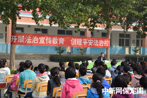 涿州市司法局开展法制宣传进校园活动(图)
