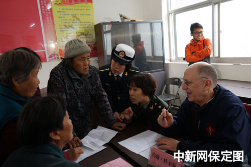 加拿大白求恩协会到保定唐县义诊 200人受益