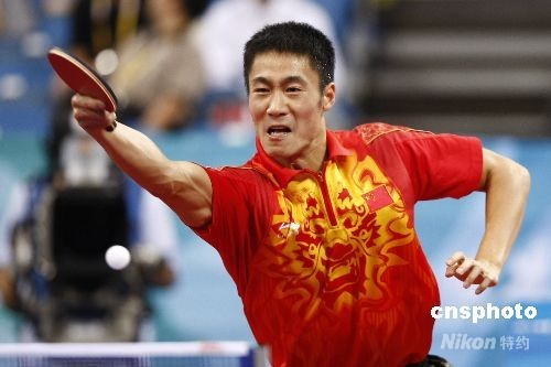 赵薇大方提绯闻男友王励勤 盼他为中国再添金