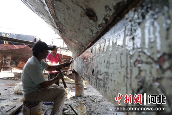 上海跨采中心方舱医院第一批康复者出院