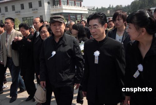 著名表演艺术家修宗迪等也