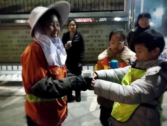 “一杯姜茶温暖中国”30日举行