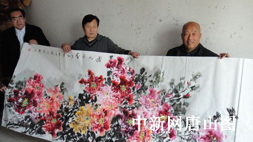 画家杨德民:十八朵牡丹画真情