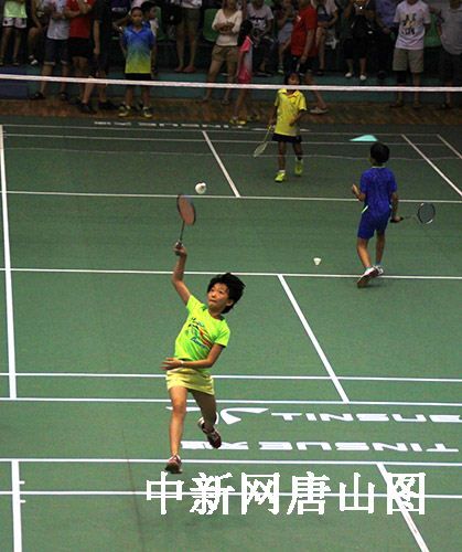 2015年河北省青少年羽毛球冠军赛在古冶举行