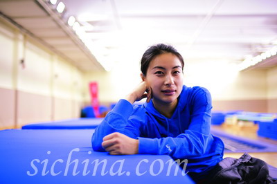 揭秘郭晶晶:民女变皇后 美丽与财富怎炼成(图)