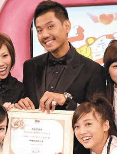 唐山新闻网--男友金屋藏 黑涩会妹妹 ? 范玮琪为