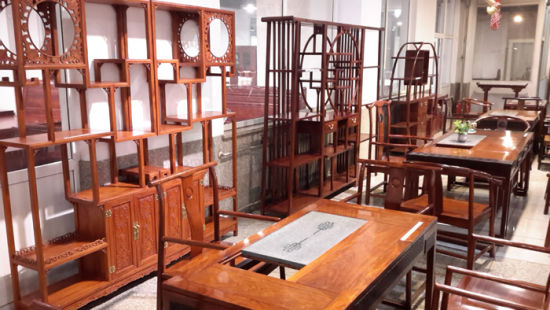 保定举办经典家具与优秀书画作品情景艺术展