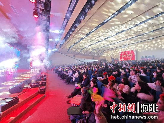 ͼΪ���ڹۿ��ݳ��� ��С�� ��