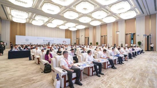 �����Ƽ���ѧ�Ƽ���ѧԺ������ʽ�ֳ����۰�ý�����Ķ���� ��