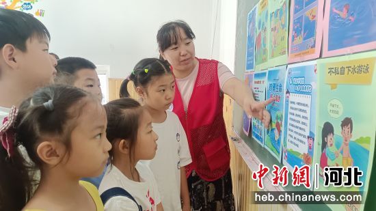 秦皇岛:防溺水安全教育进社区——中国新闻网河北